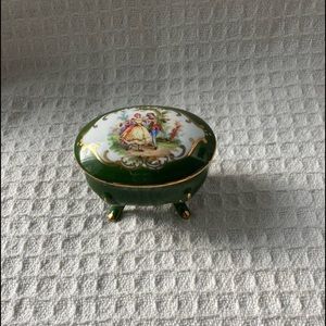 Vintage Footed Trinket Box With Courting Couple On The Lid Germany